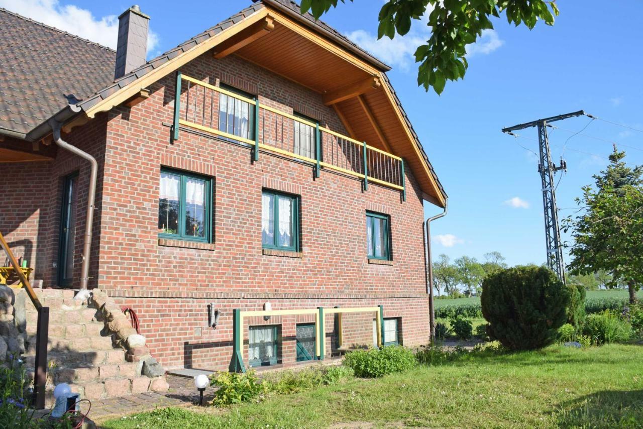 Ferienwohnung Zudar Auf Ruegen Luaran gambar