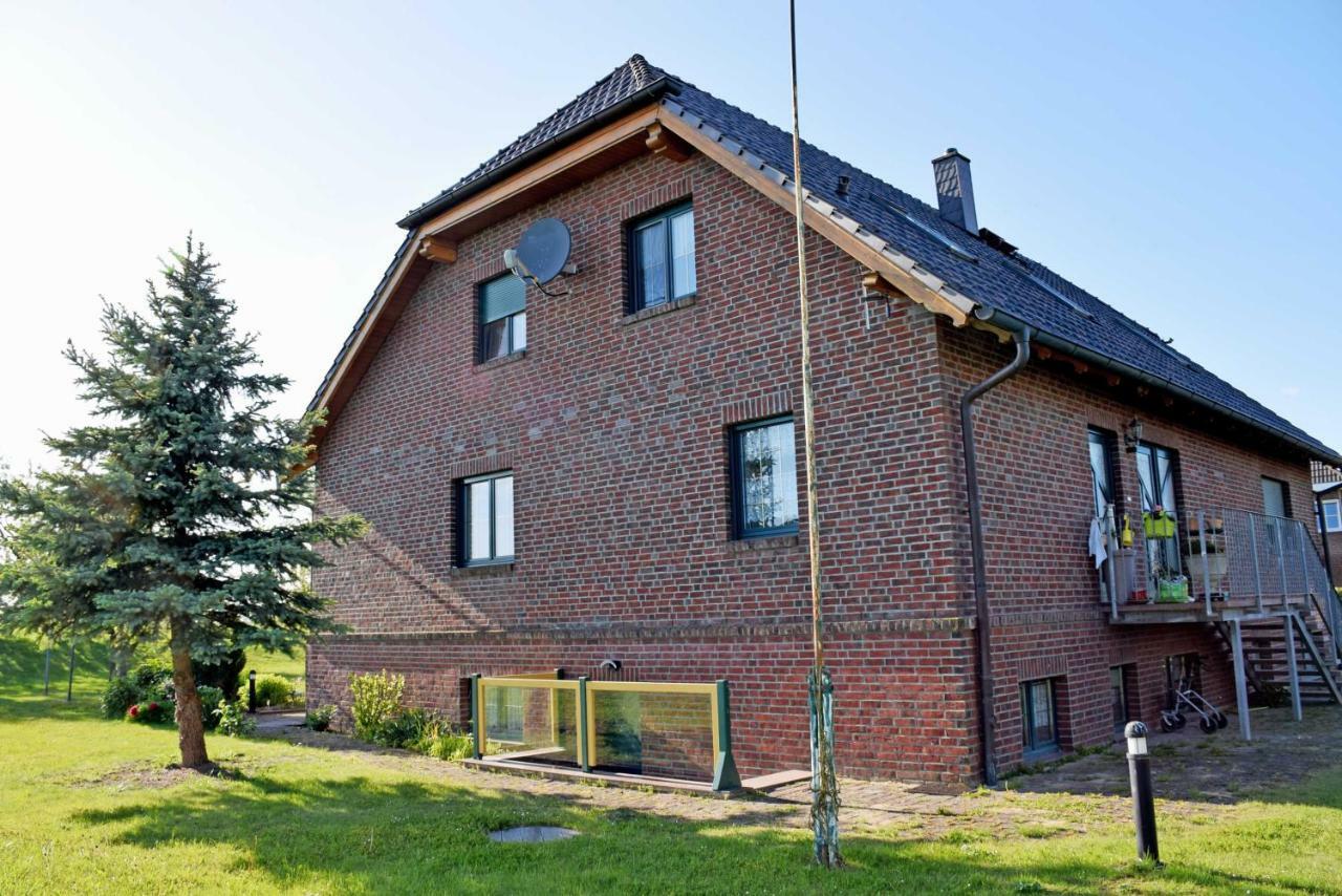 Ferienwohnung Zudar Auf Ruegen Luaran gambar